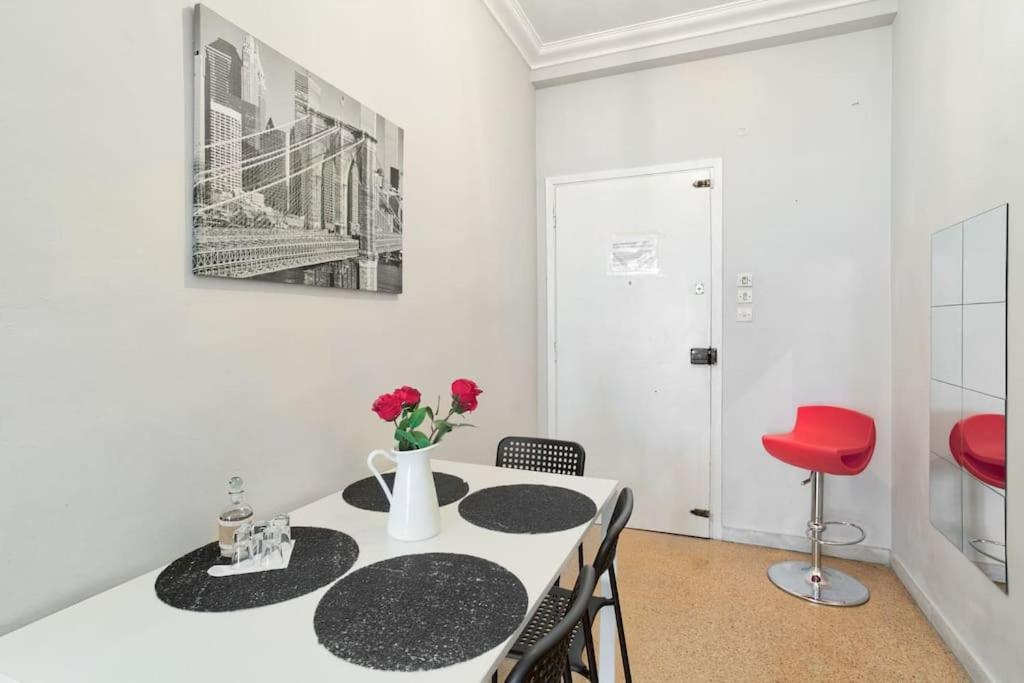 2Bdr Olympianzeus Apt With Netflix Athén Kültér fotó