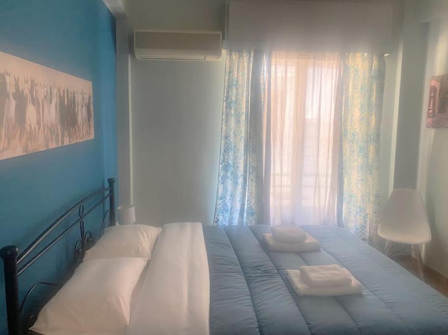 2Bdr Olympianzeus Apt With Netflix Athén Kültér fotó
